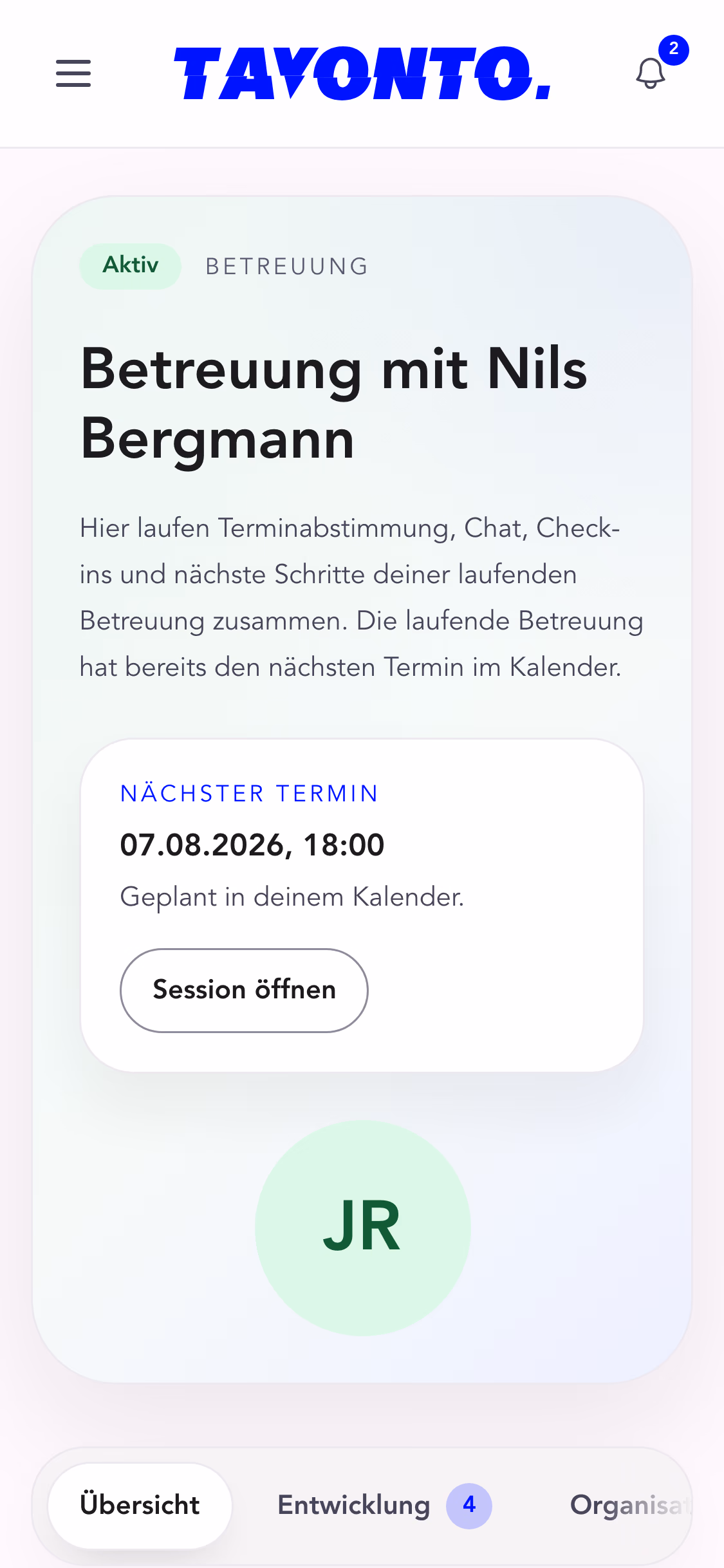 Der Betreuungsraum eines Athleten: oben die laufende Betreuung mit Name des Experten und dem nächsten Termin, darunter die Abstimmung im Betreuungs-Chat und die Bereiche Übersicht, Entwicklung und Organisatorisches.